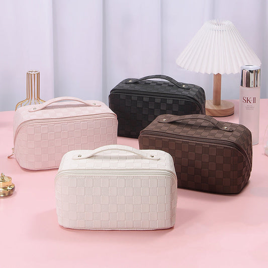 Vintage Pattern Handheld Makeup Bag