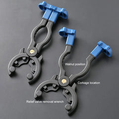 Special wrench for gas tank valve